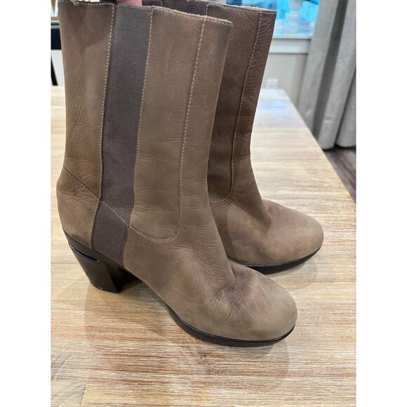 Cole Haan Womens Boot Air Sara Short Size 6B Brown Pull On Leather - Picture 8 of 10